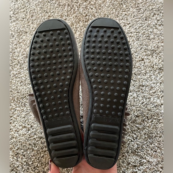 Minnetonka moccasin booties - Picture 7 of 7